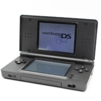Nintendo DS Lite Konsol (Metallic Blå/Sort) – Flot Stand