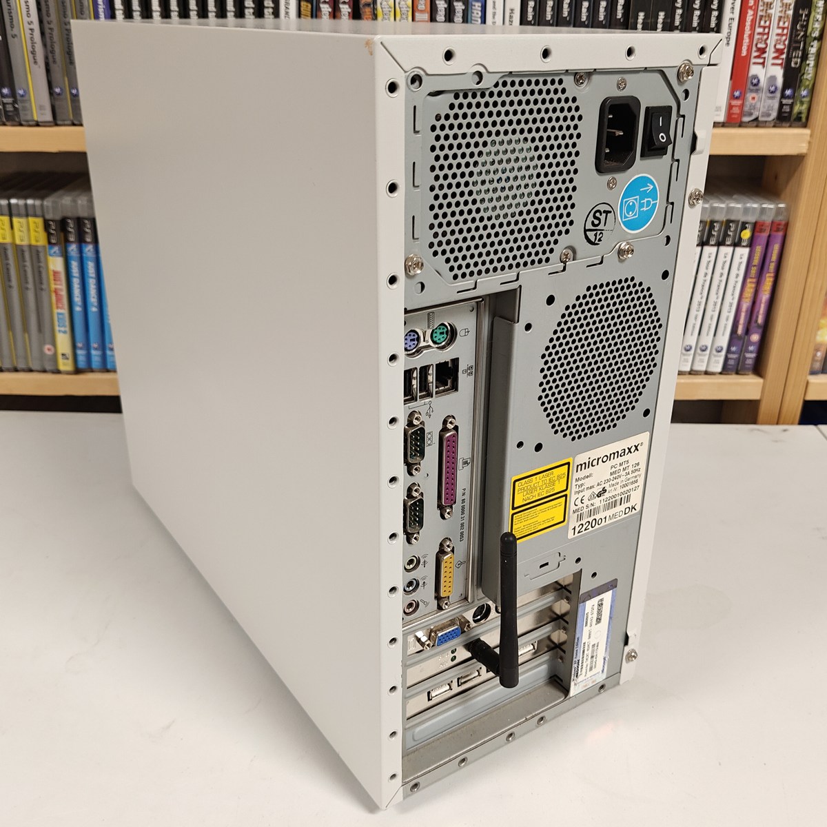 Micromaxx MT5 PC (Intel Celeron 2 GHz, 1GB Ram, Windows XP) - Billede 2
