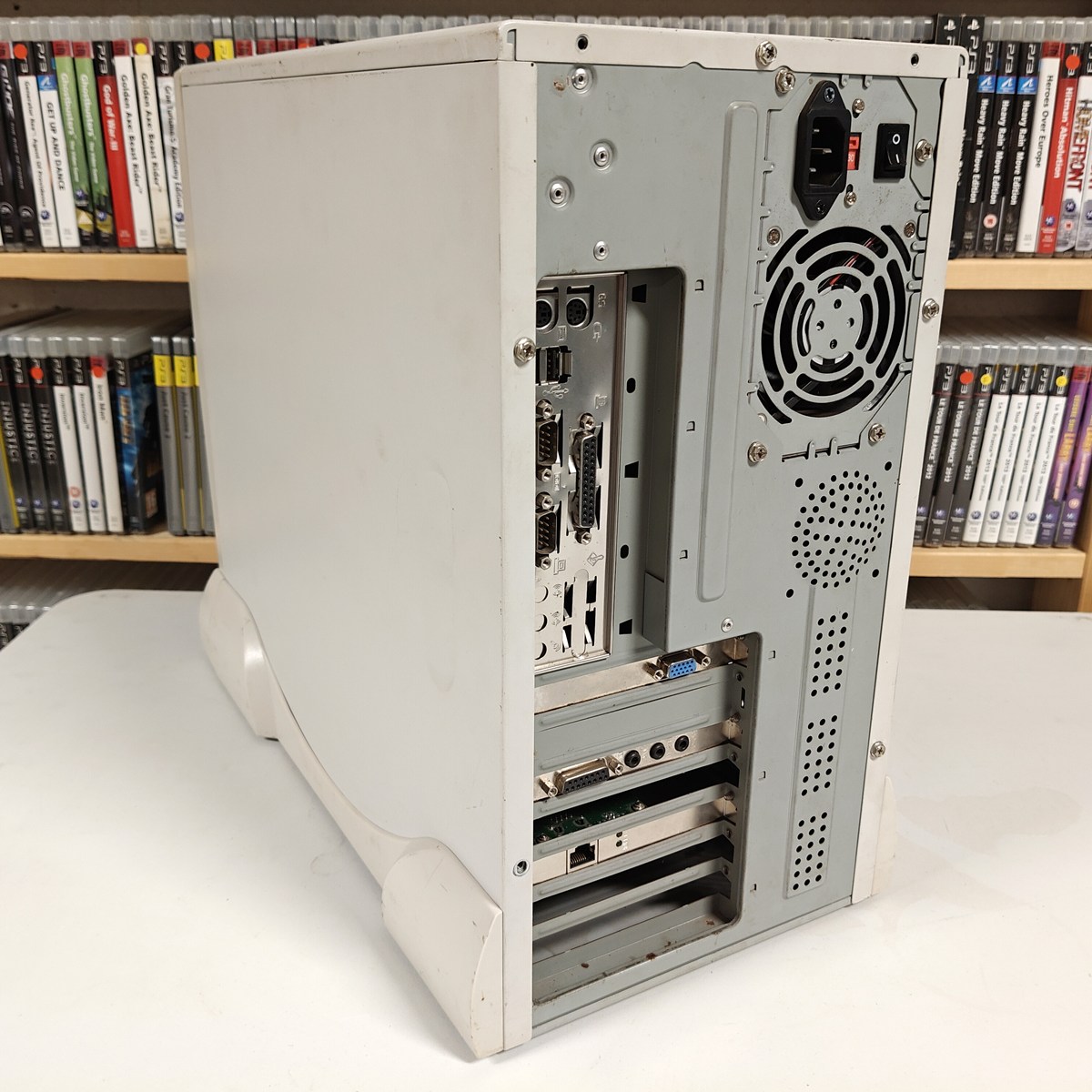 Retro PC (AMD K6-2 450 MHz, 256MB Ram, RIVA 128ZX, Win98) - Billede 2